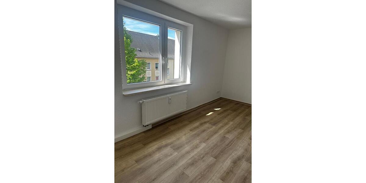 Etagenwohnung Hartenstein - 2 Zimmer, 47 m&sup2;, 305&euro; | Angebot:26676997