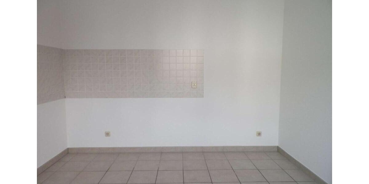 Etagenwohnung Zwickau Neuplanitz - 3 Zimmer, 81 m&sup2;, 540&euro; | Angebot:22739657