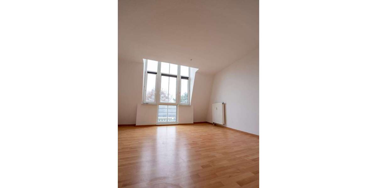 Etagenwohnung Meerane - 2 Zimmer, 54 m&sup2;, 270&euro; | Angebot:25995302