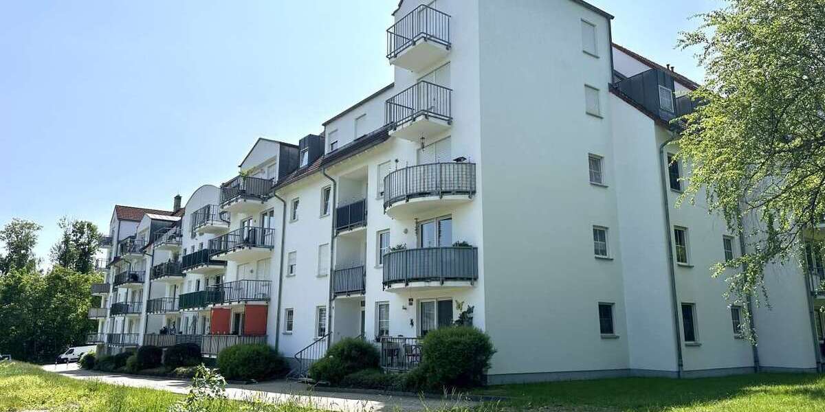 Etagenwohnung Auerbach/Vogtland Vogtland - 4 Zimmer, 123 m&sup2;, 98.000&euro; | Angebot:21849124