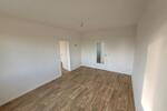 Etagenwohnung Crimmitschau - 2 Zimmer, 50 m&sup2;, 300&euro; | Angebot:24279466