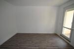 Etagenwohnung Oberlungwitz - 3 Zimmer, 56 m&sup2;, 351&euro; | Angebot:26677014