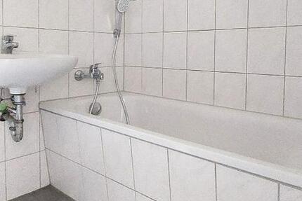 Wohnung Zwickau Zwickau-Nord - 4 Zimmer, 71 m&sup2;, 365&euro; | Angebot:26659834