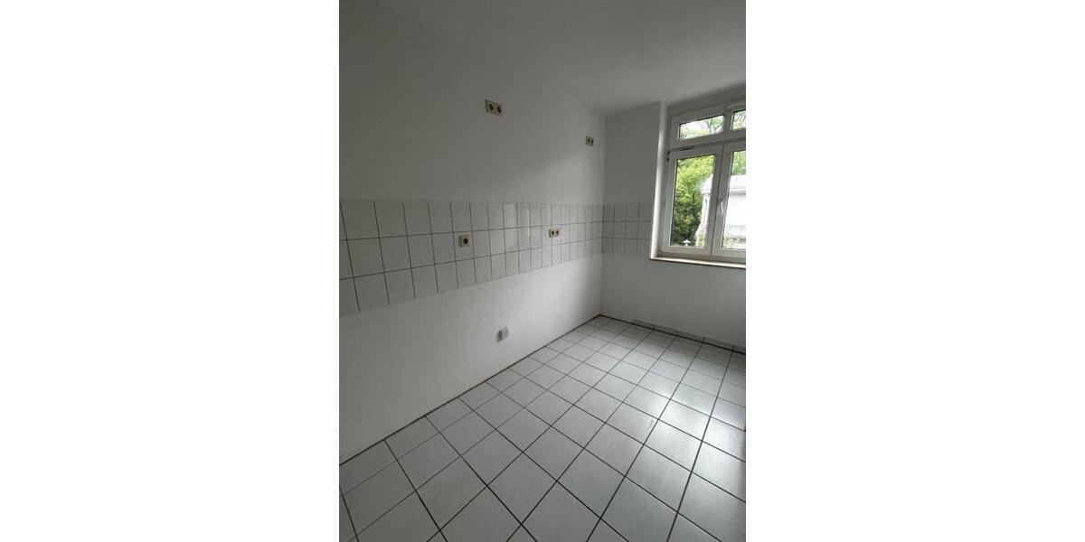 Etagenwohnung Zwickau - 3 Zimmer, 63 m&sup2;, 420&euro; | Angebot:21576665