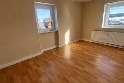 Wohnung Ellefeld - 2 Zimmer, 46 m&sup2;, 230&euro; | Angebot:21518338