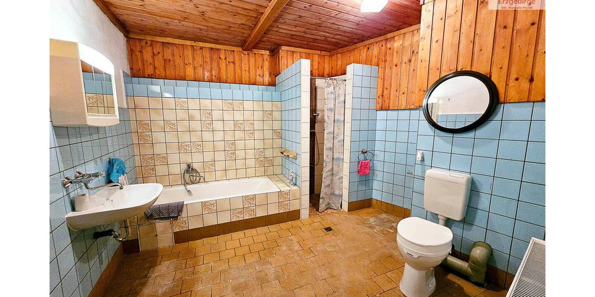 Reihenmittelhaus Schwarzenberg - 1 Zimmer, 269 m&sup2;, 39.000&euro; | Angebot:25688157