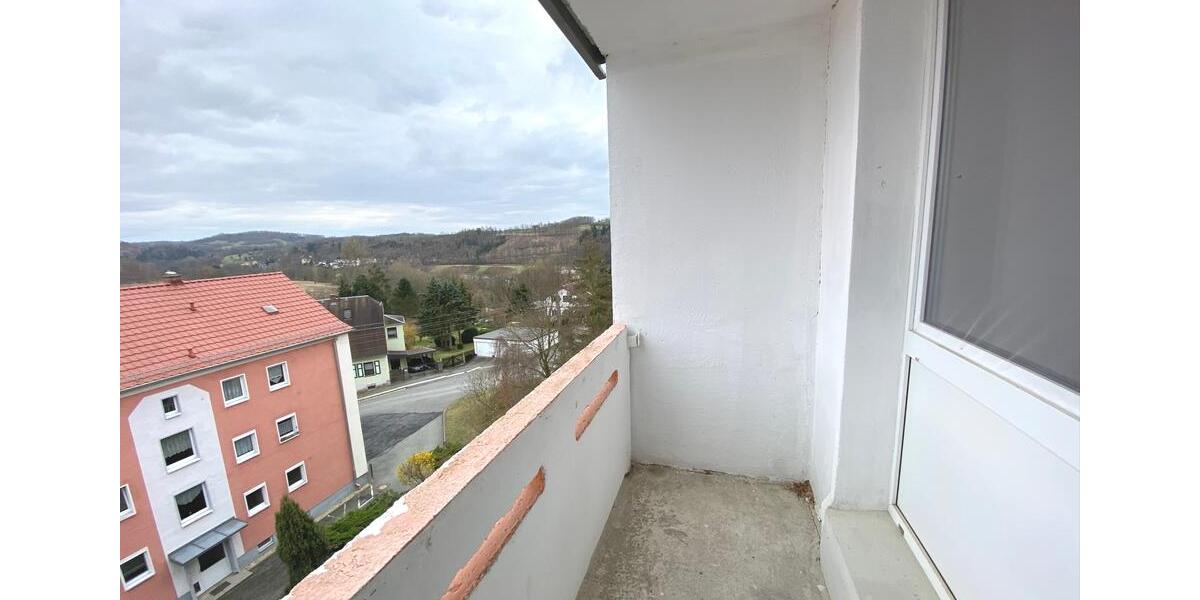 Etagenwohnung Elsterberg - 3 Zimmer, 58 m&sup2;, 249&euro; | Angebot:15844912