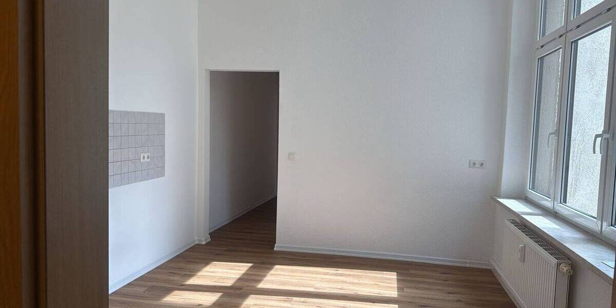 Etagenwohnung Zwickau Bahnhofsvorstadt - 3 Zimmer, 90 m&sup2;, 550&euro; | Angebot:26695006