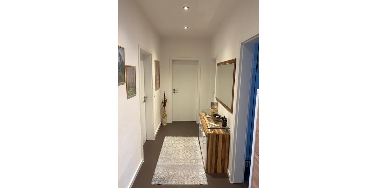 Etagenwohnung Stollberg (Erzgebirge) - 3 Zimmer, 70 m&sup2;, 695&euro; | Angebot:25510913