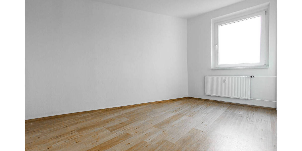 Etagenwohnung Zwickau Eckersbach - 3 Zimmer, 77 m&sup2;, 462&euro; | Angebot:25680127