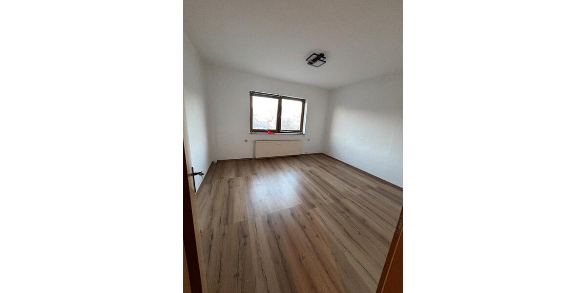 Erdgeschoßwohnung Oelsnitz (Erzgebirge) - 2 Zimmer, 44 m&sup2;, 380&euro; | Angebot:25861210