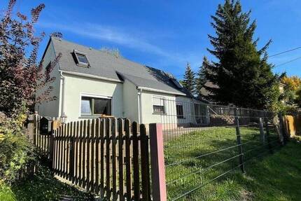 Haus Rodewisch - 5 Zimmer, 150 m&sup2;, 85.000&euro; | Angebot:25662568