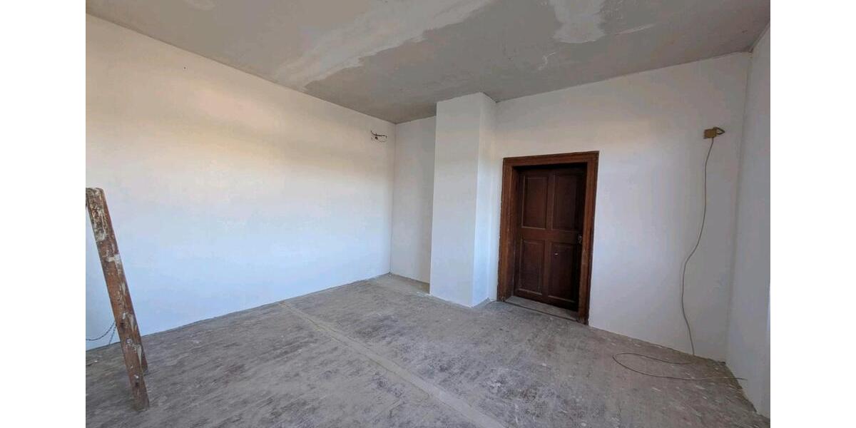 Einfamilienhaus Greiz - 6 Zimmer, 180 m&sup2;, 72.000&euro; | Angebot:22641100