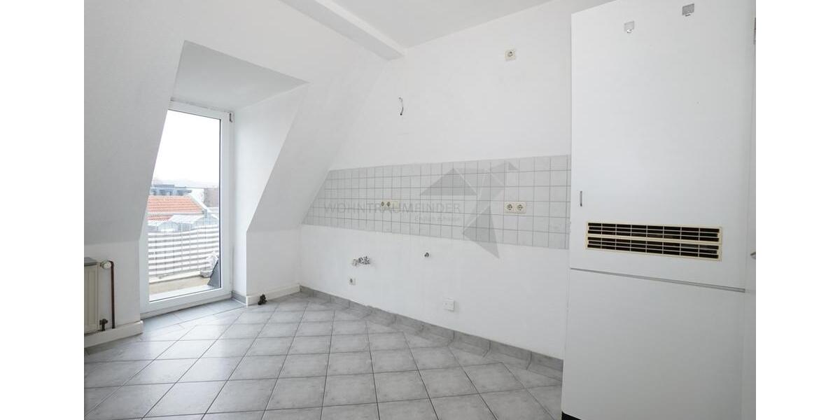 Etagenwohnung Zwickau - 4 Zimmer, 95 m&sup2;, 525&euro; | Angebot:26381226