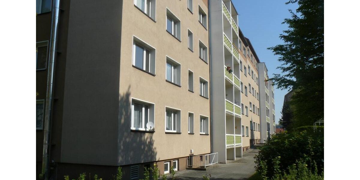 Etagenwohnung Glauchau - 2 Zimmer, 50 m&sup2;, 245&euro; | Angebot:25366581