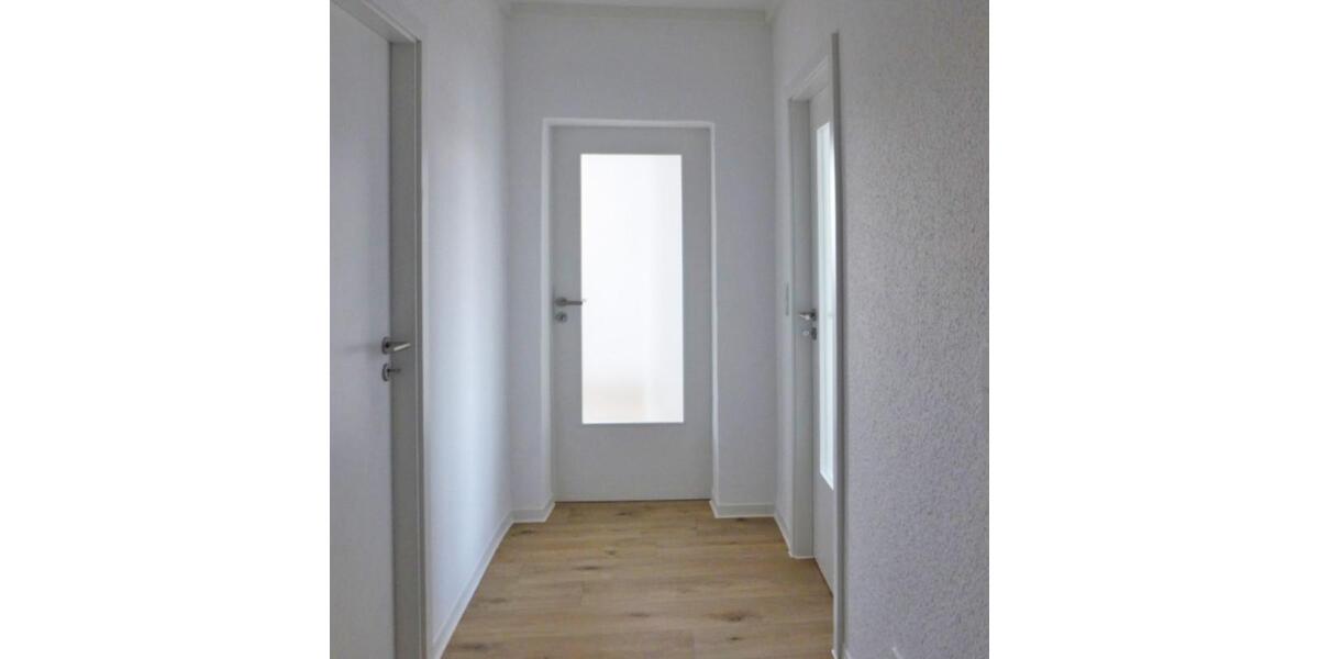 Etagenwohnung Limbach-Oberfrohna Oberfrohna - 3 Zimmer, 58 m&sup2;, 335&euro; | Angebot:23713803