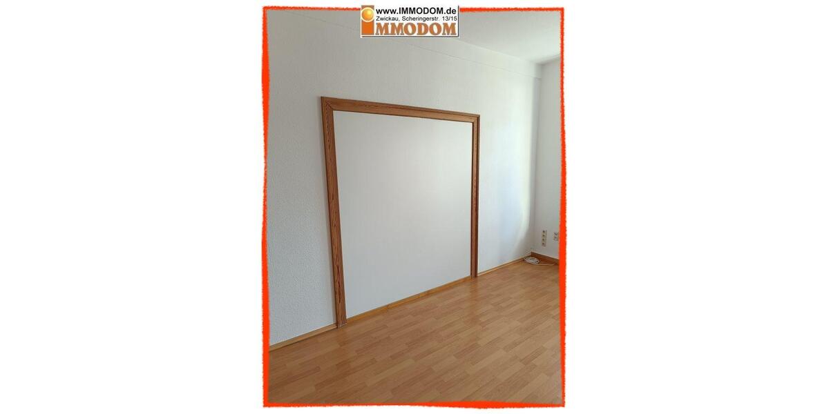 Dachgeschoßwohnung Zwickau - 2 Zimmer, 65 m&sup2;, 300&euro; | Angebot:22209708