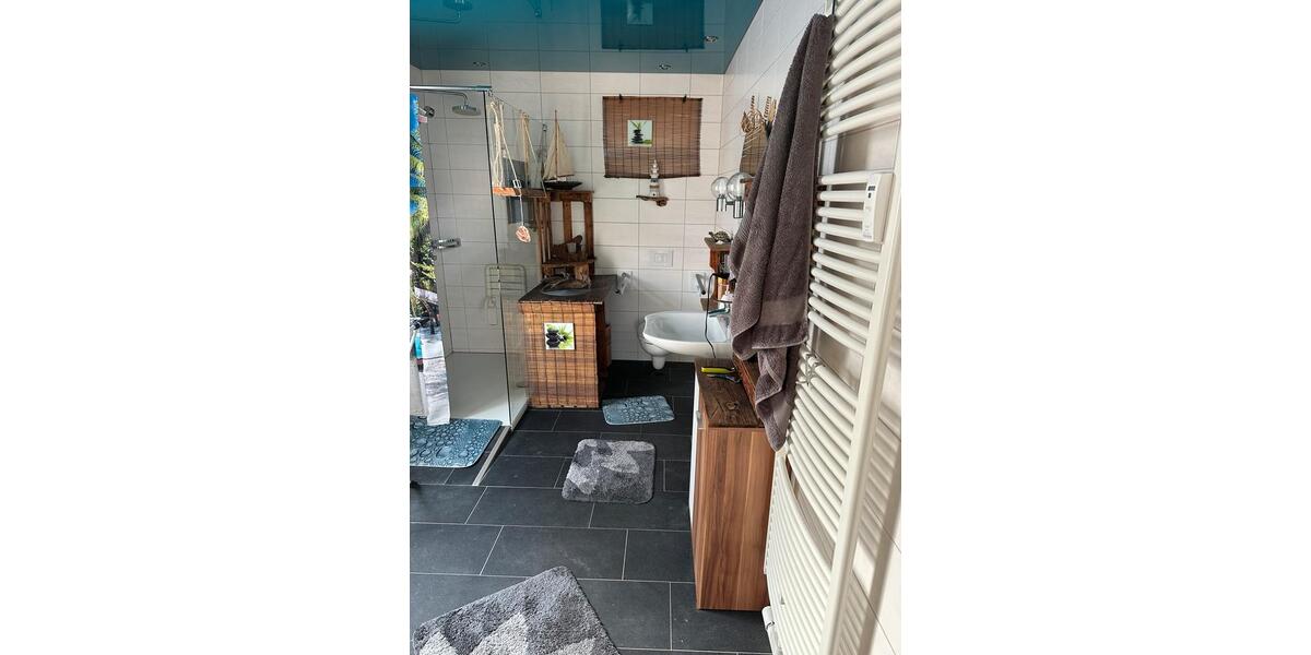 Etagenwohnung Oelsnitz (Erzgebirge) - 1 Zimmer, 37 m&sup2;, 315&euro; | Angebot:25352415