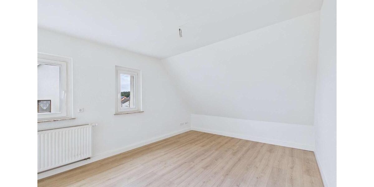 Dachgeschoßwohnung Stützengrün - 2 Zimmer, 45 m&sup2;, 279&euro; | Angebot:25269288