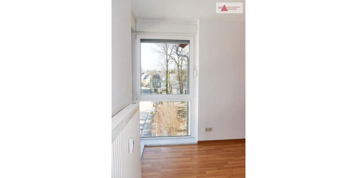 Etagenwohnung Limbach-Oberfrohna Oberfrohna - 3 Zimmer, 75 m&sup2;, 79.900&euro; | Angebot:25744580