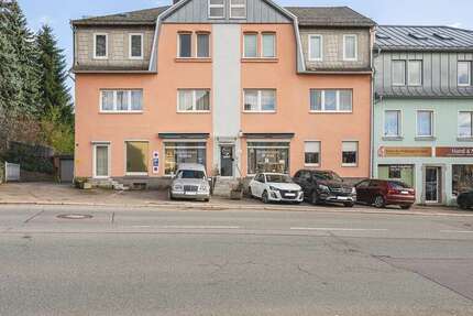 Haus Neukirchen - 15 Zimmer, 512 m&sup2;, 468.000&euro; | Angebot:26007534