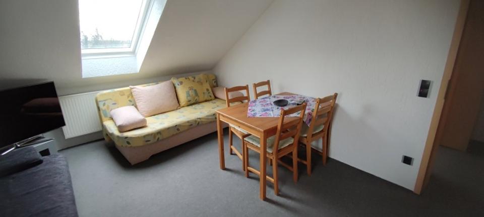 Etagenwohnung Hohenstein-Ernstthal Ernstthal - 3 Zimmer, 30 m&sup2;, 450&euro; | Angebot:24363447