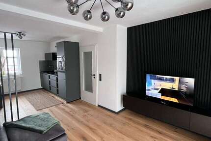 Wohnung Glauchau - 1.5 Zimmer, 45 m&sup2;, 340&euro; | Angebot:25801597