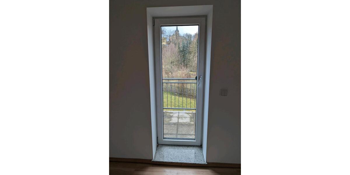 Etagenwohnung Zwickau Auerbach - 2 Zimmer, 59 m&sup2;, 440&euro; | Angebot:25097220