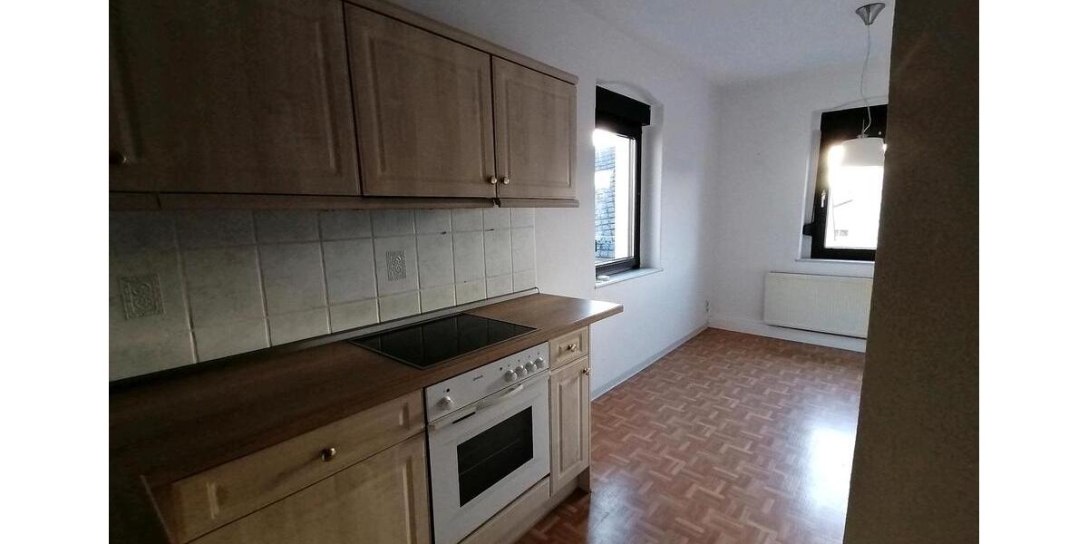 Etagenwohnung Limbach-Oberfrohna Oberfrohna - 2 Zimmer, 55 m&sup2;, 280&euro; | Angebot:24307006