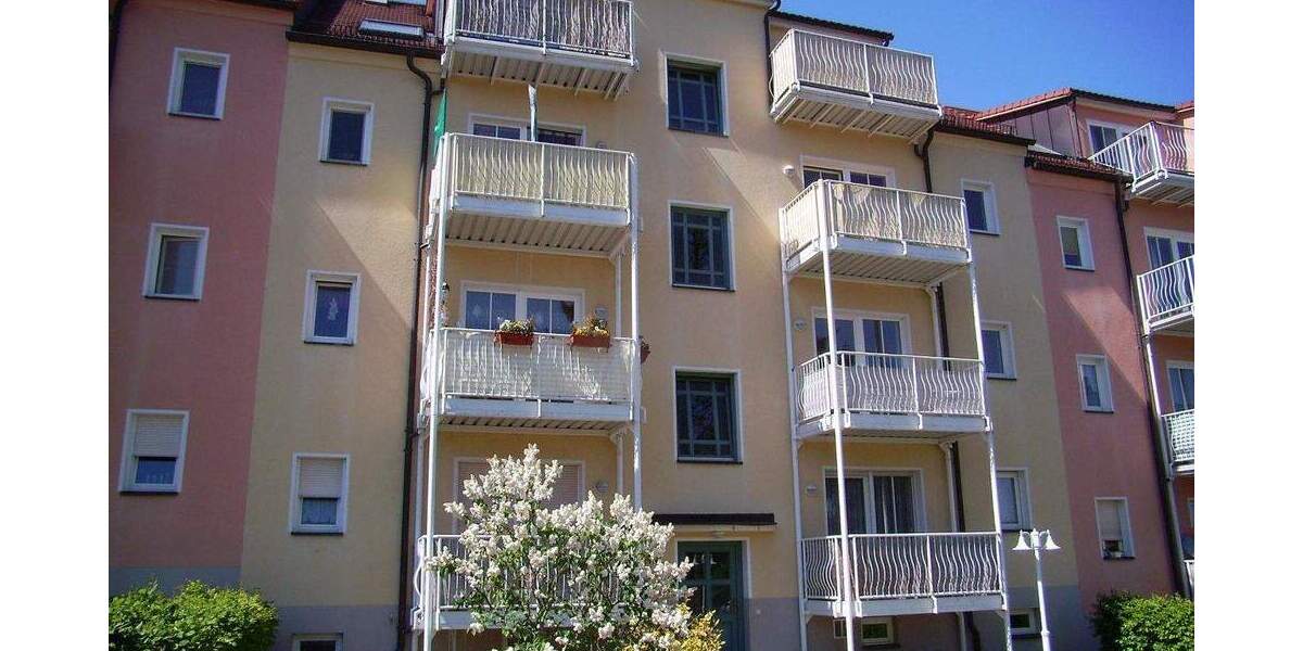 Etagenwohnung Zwickau Marienthal - 2 Zimmer, 33 m&sup2;, 245&euro; | Angebot:25707551