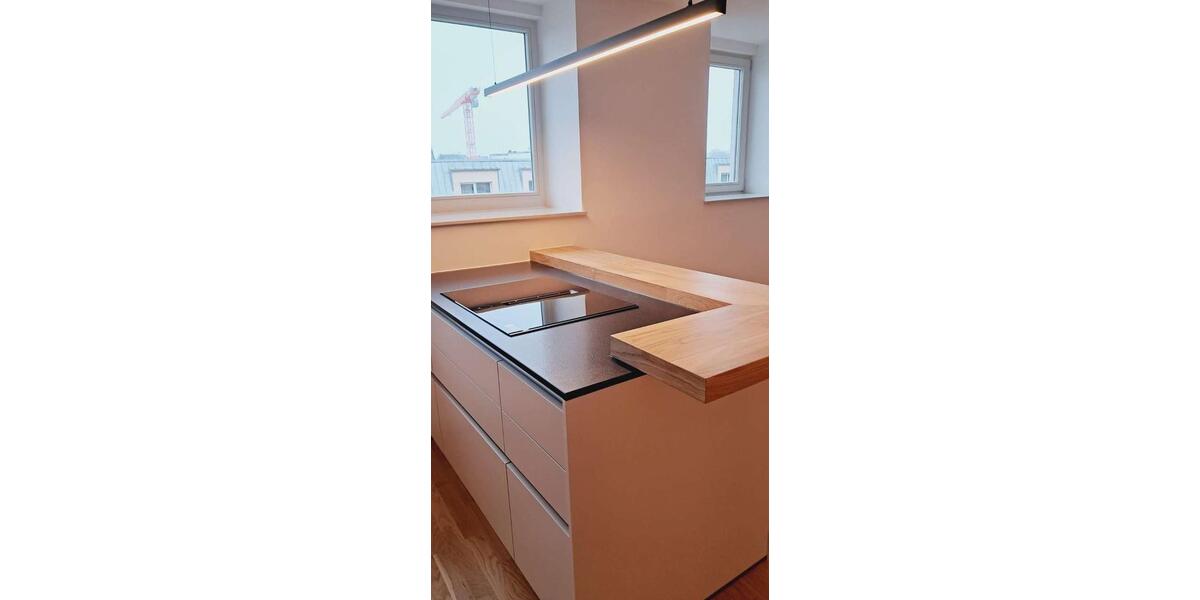 Dachgeschoßwohnung Zwickau - 3 Zimmer, 115 m&sup2;, 954&euro; | Angebot:25808070