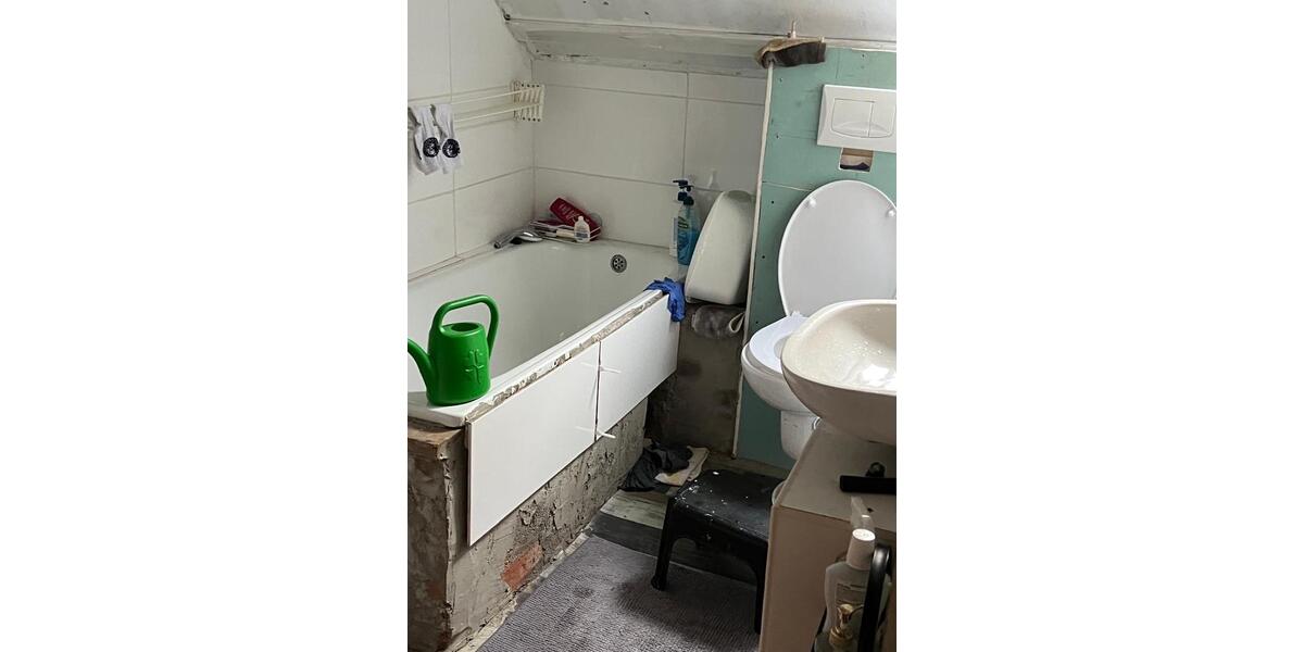 Mehrfamilienhaus, Wohnhaus Werdau - 10 Zimmer, 2 m&sup2;, 75.000&euro; | Angebot:25143455