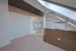 Dachgeschoßwohnung Zwickau - 3 Zimmer, 101 m&sup2;, 749&euro; | Angebot:26004595