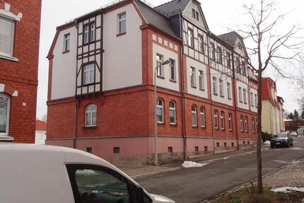 Wohnung Zwickau - 3 Zimmer, 70 m&sup2;, 385&euro; | Angebot:24532233