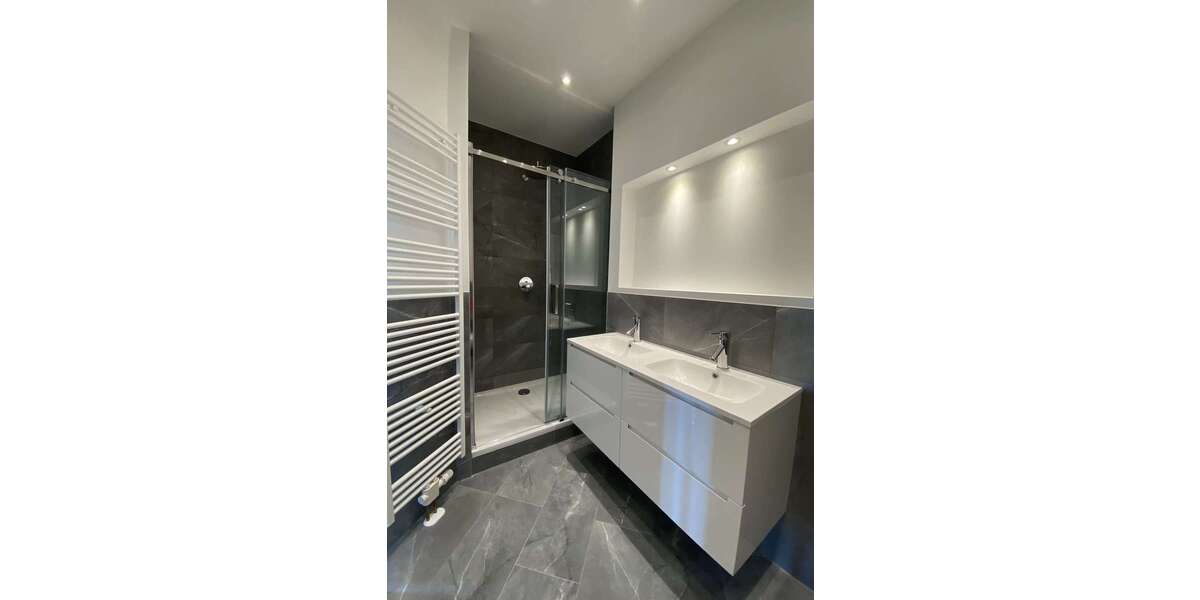 Etagenwohnung Zwickau Marienthal Ost - 4 Zimmer, 97 m&sup2;, 630&euro; | Angebot:24722686