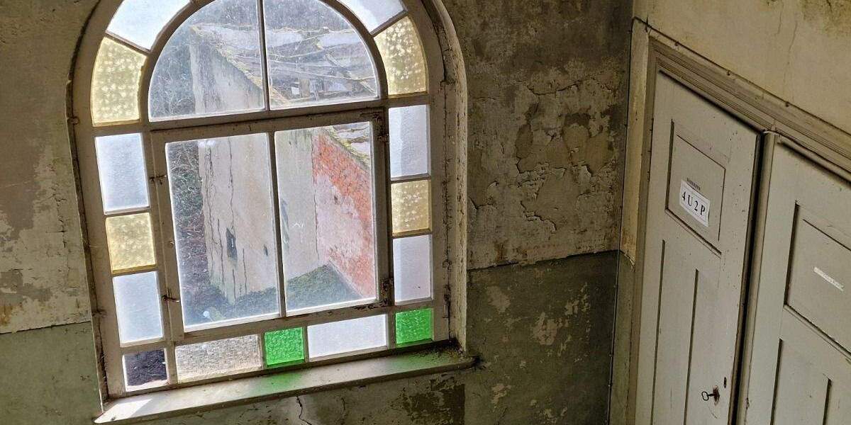 Mehrfamilienhaus, Wohnhaus Schmölln Nödenitzsch - 4 Zimmer, 1 m&sup2;, 399.000&euro; | Angebot:25693090