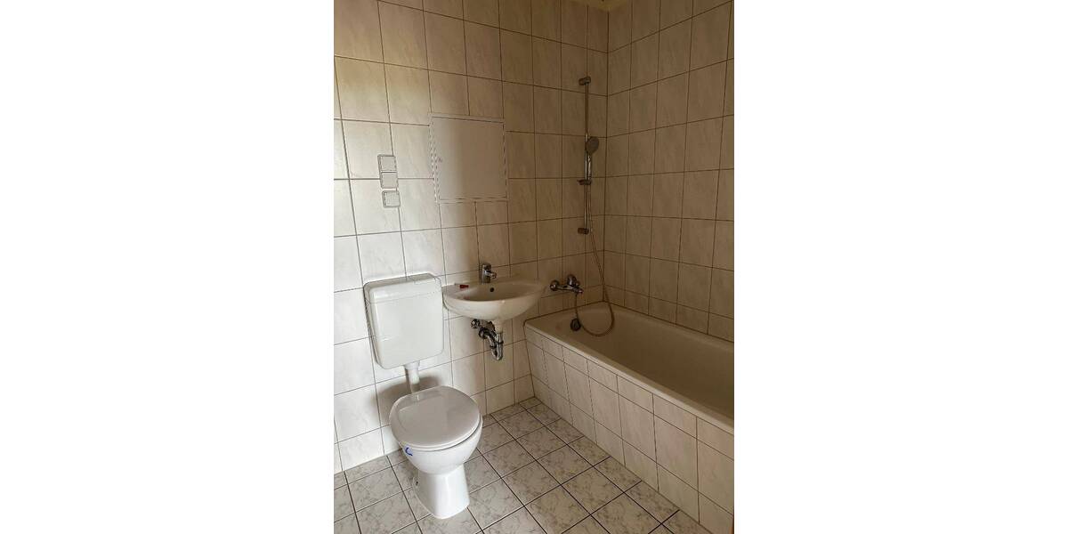 Etagenwohnung Kirchberg - 3 Zimmer, 68 m&sup2;, 413&euro; | Angebot:25803199