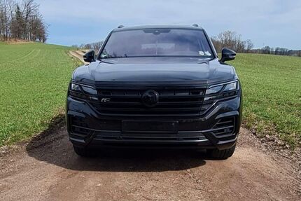 VW Touareg 95.000 km 41.700 &euro; Kirchberg 08107