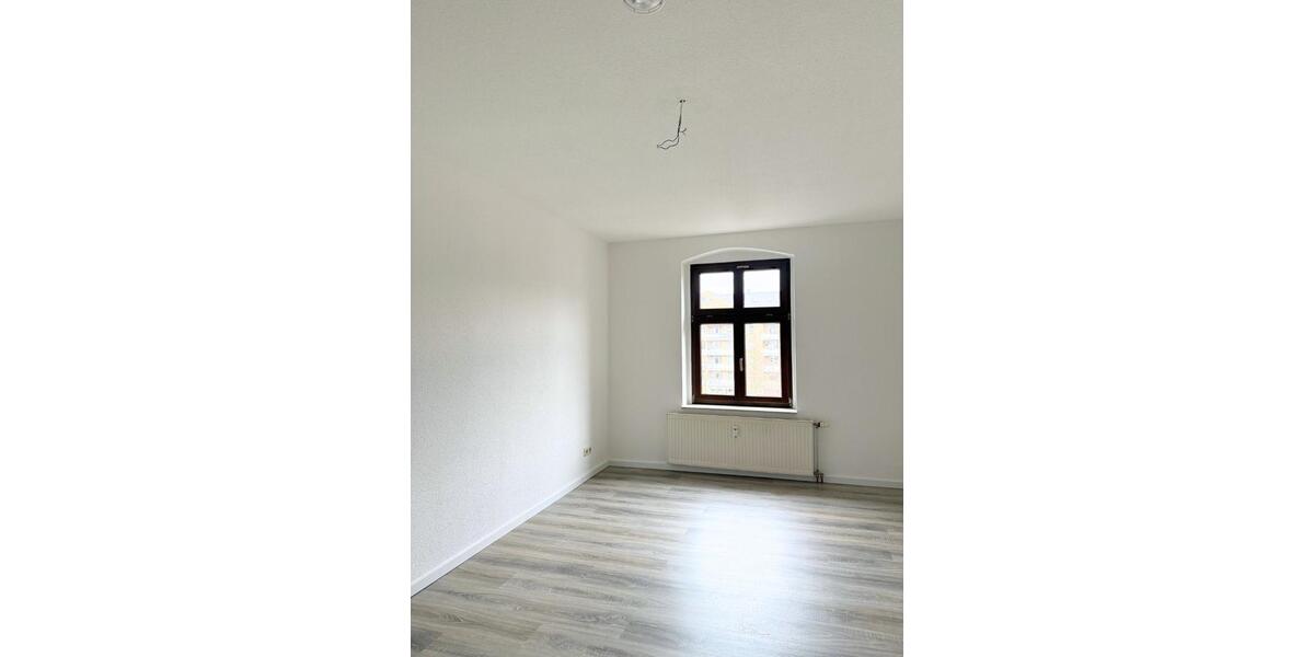 Etagenwohnung Limbach-Oberfrohna Oberfrohna - 2 Zimmer, 58 m&sup2;, 304&euro; | Angebot:24979441