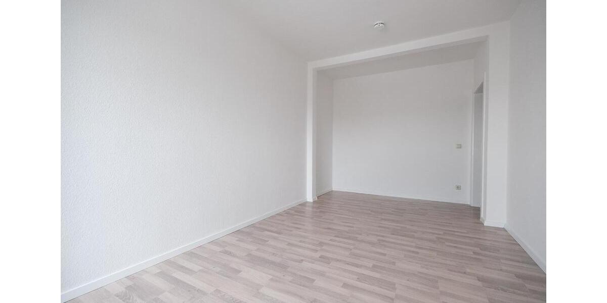 Dachgeschoßwohnung Zwickau Zwickau-Nord - 2 Zimmer, 52 m&sup2;, 285&euro; | Angebot:25790181