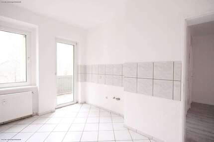 Wohnung Zwickau Zwickau-Nord - 2 Zimmer, 55 m&sup2;, 299&euro; | Angebot:15897135