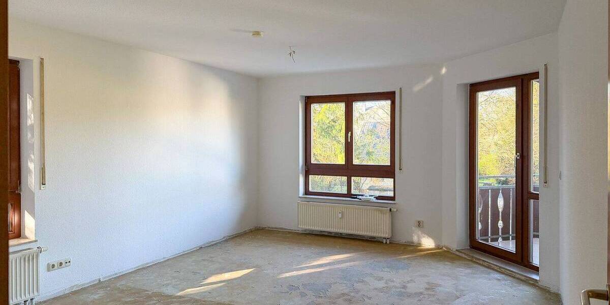 Etagenwohnung Lengenfeld - 3 Zimmer, 71 m&sup2;, 72.000&euro; | Angebot:26378417