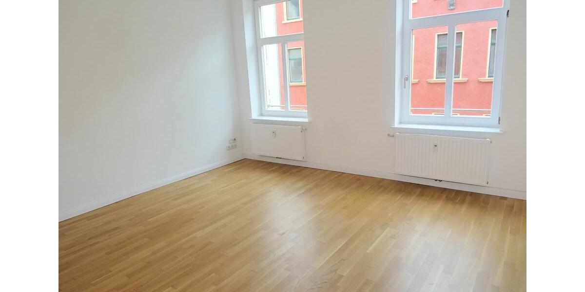 Etagenwohnung Werdau - 2 Zimmer, 50 m&sup2;, 325&euro; | Angebot:25291082