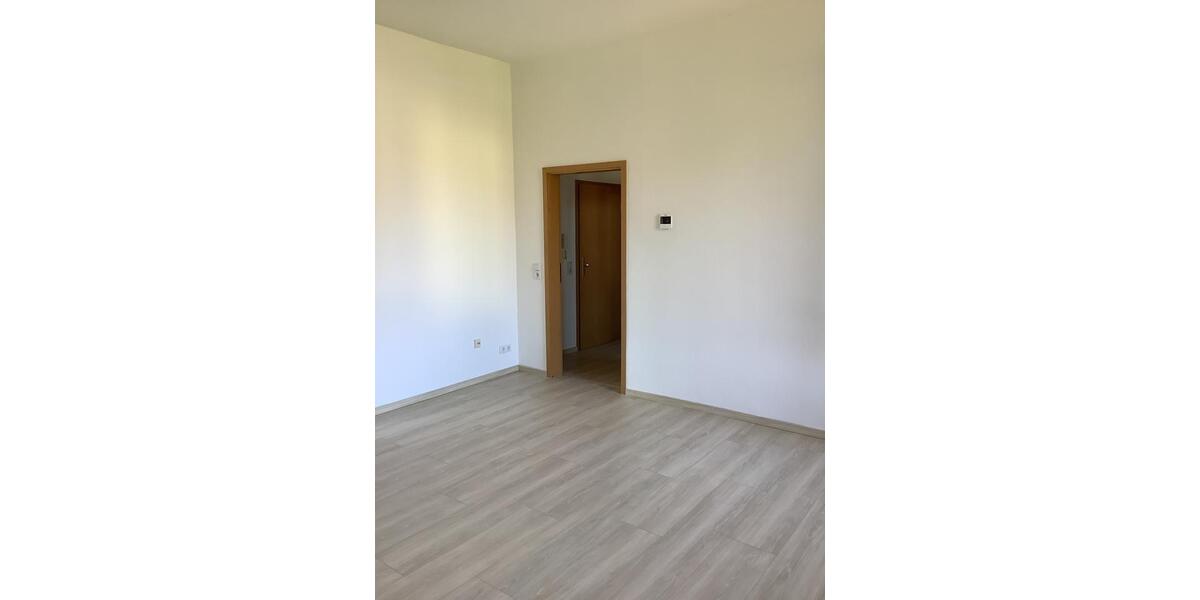Etagenwohnung Lichtentanne - 2 Zimmer, 55 m&sup2;, 350&euro; | Angebot:25395955