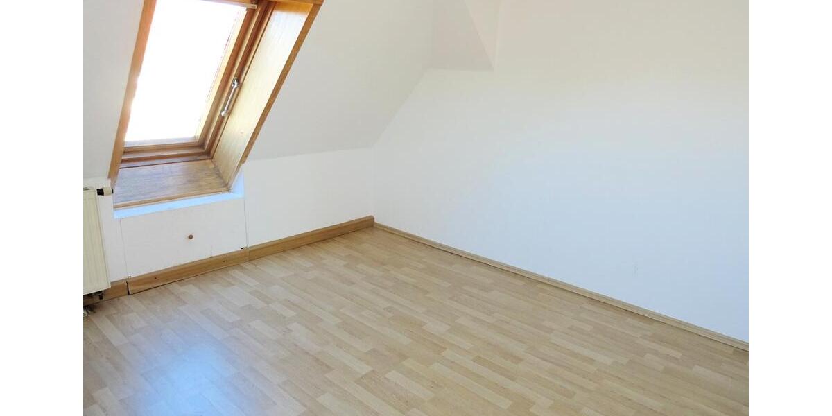 Etagenwohnung Zwickau Zwickau-Nord - 2 Zimmer, 60 m&sup2;, 340&euro; | Angebot:19866267