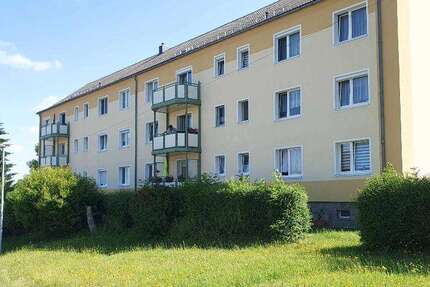 Wohnung Hartenstein - 2 Zimmer, 48 m&sup2;, 365&euro; | Angebot:23985623