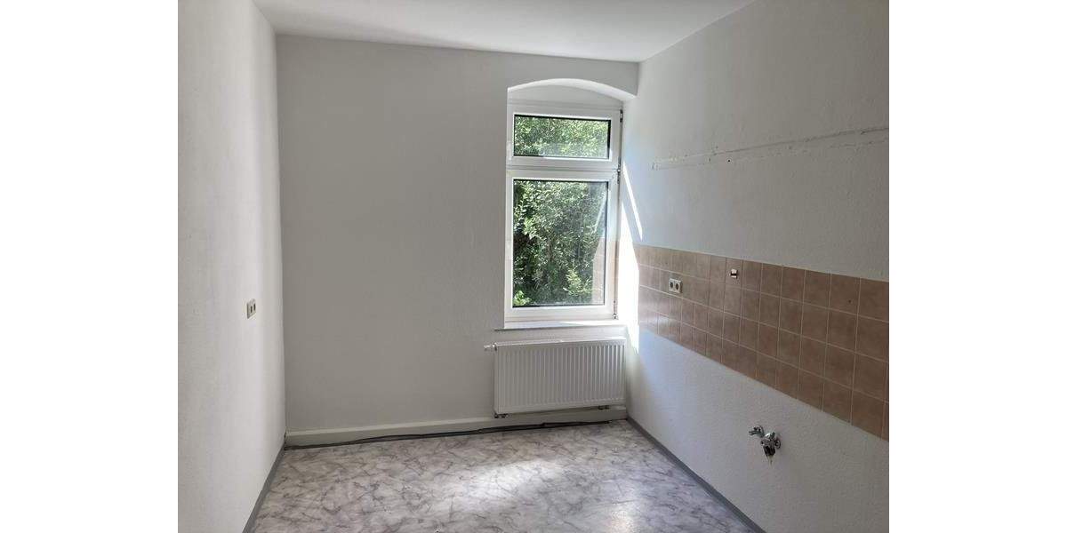 Etagenwohnung Zwickau Eckersbach - 3 Zimmer, 76 m&sup2;, 49.000&euro; | Angebot:25707392
