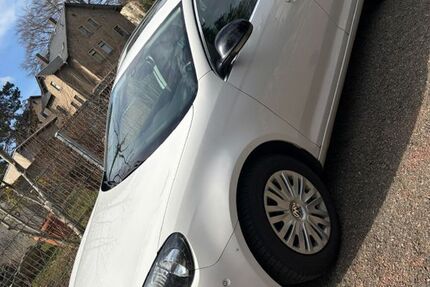 VW Golf 171.000 km 5.100 &euro; Lichtenstein 09350