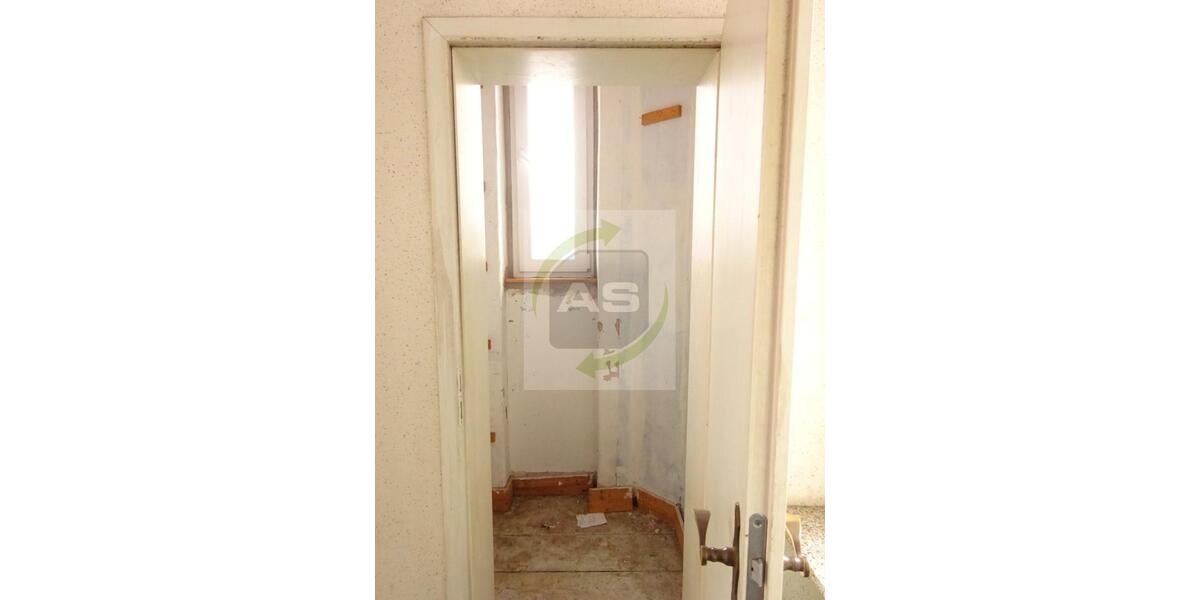 Etagenwohnung Zwickau - 3 Zimmer, 66 m&sup2;, 399&euro; | Angebot:24704380