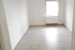 Etagenwohnung Zwickau Neuplanitz - 5 Zimmer, 100 m&sup2;, 650&euro; | Angebot:26293191